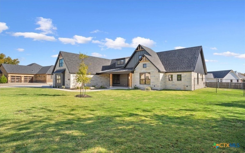 109 Cumberland Drive, Belton, TX 76513, 4 Bedrooms Bedrooms, ,5 BathroomsBathrooms,Residential,For Sale,109 Cumberland Drive,0,607484