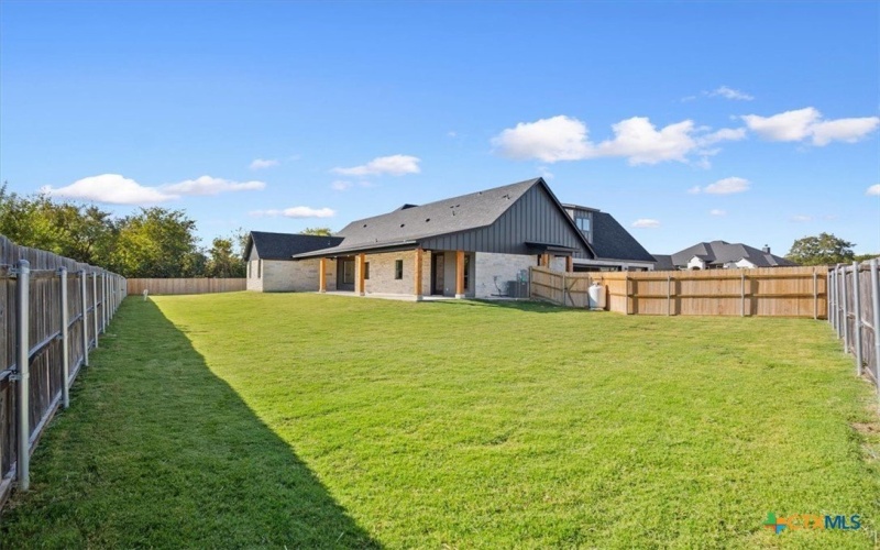 109 Cumberland Drive, Belton, TX 76513, 4 Bedrooms Bedrooms, ,5 BathroomsBathrooms,Residential,For Sale,109 Cumberland Drive,0,607484