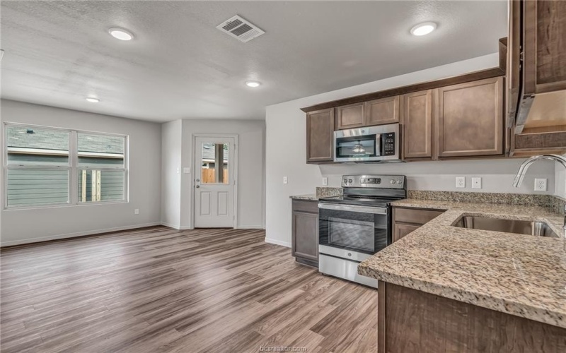 1641 Lucky Street, Bryan, TX 77803, 3 Bedrooms Bedrooms, ,2 BathroomsBathrooms,Residential,For Sale,1641 Lucky Street,0,26003180