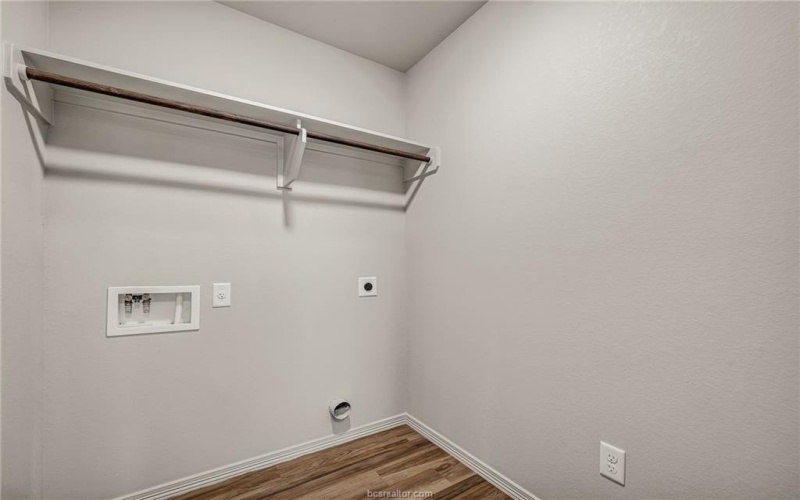 1641 Lucky Street, Bryan, TX 77803, 3 Bedrooms Bedrooms, ,2 BathroomsBathrooms,Residential,For Sale,1641 Lucky Street,0,26003180