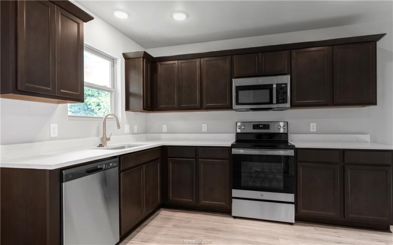 1643 Lucky Street, Bryan, TX 77803, 3 Bedrooms Bedrooms, ,2 BathroomsBathrooms,Residential,For Sale,1643 Lucky Street,0,26003192