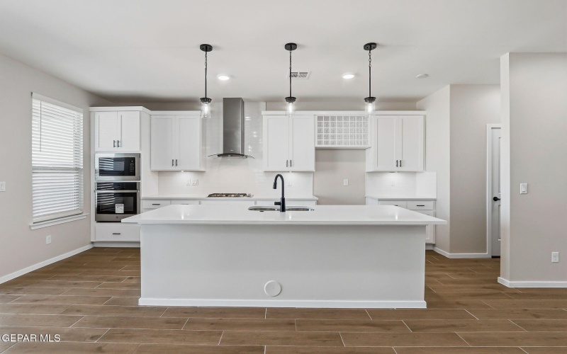 13741 Centro Vista Avenue, Horizon City, TX 79928, 3 Bedrooms Bedrooms, ,2 BathroomsBathrooms,Residential,For Sale,13741 Centro Vista Avenue,0,940427