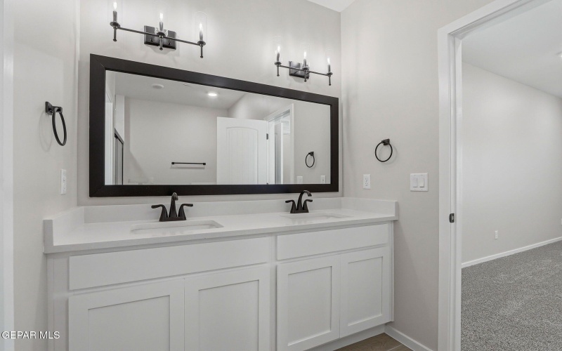 13741 Centro Vista Avenue, Horizon City, TX 79928, 3 Bedrooms Bedrooms, ,2 BathroomsBathrooms,Residential,For Sale,13741 Centro Vista Avenue,0,940427