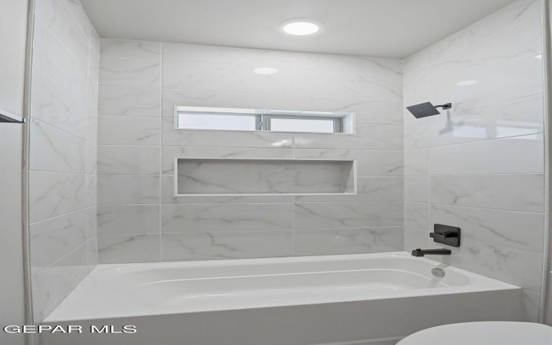 13741 Centro Vista Avenue, Horizon City, TX 79928, 3 Bedrooms Bedrooms, ,2 BathroomsBathrooms,Residential,For Sale,13741 Centro Vista Avenue,0,940427