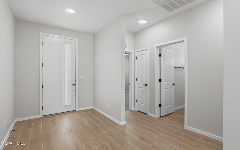 13741 Centro Vista Avenue, Horizon City, TX 79928, 3 Bedrooms Bedrooms, ,2 BathroomsBathrooms,Residential,For Sale,13741 Centro Vista Avenue,0,940427