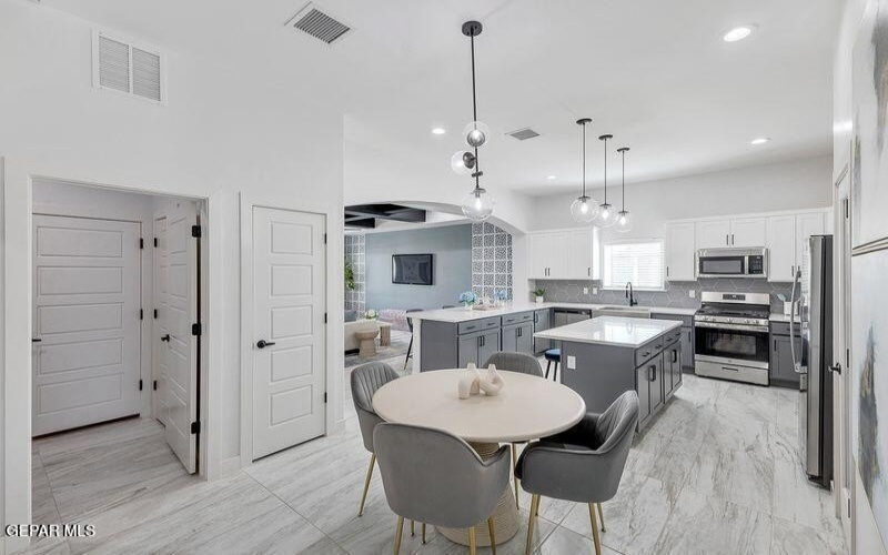 3753 Course, El Paso, TX 79938, 4 Bedrooms Bedrooms, ,2 BathroomsBathrooms,Residential,For Sale,3753 Course,0,940429