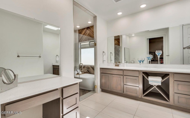 14624 Tierra Dock Court, El Paso, TX 79938, 4 Habitaciones Habitaciones , ,3 BañosBaños,Residential,En Venta,14624 Tierra Dock Court,0,940432