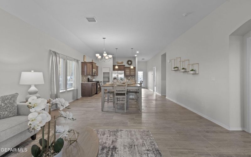 14036 Alice Hughes Avenue, El Paso, TX 79928, 4 Habitaciones Habitaciones , ,3 BañosBaños,Residential,En Venta,14036 Alice Hughes Avenue,0,940445