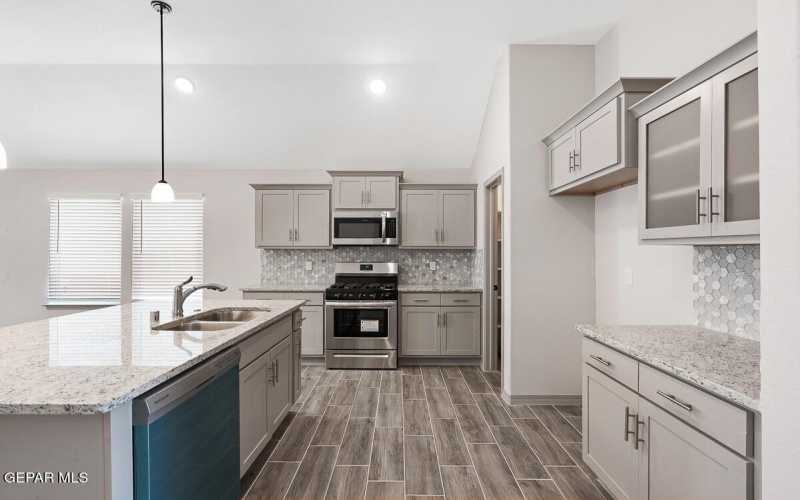 14037 Paseo Alegre Avenue, El Paso, TX 79928, 4 Bedrooms Bedrooms, ,3 BathroomsBathrooms,Residential,For Sale,14037 Paseo Alegre Avenue,0,940452