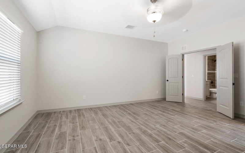 14052 Alice Hughes Avenue, El Paso, TX 79928, 4 Bedrooms Bedrooms, ,3 BathroomsBathrooms,Residential,For Sale,14052 Alice Hughes Avenue,0,940454