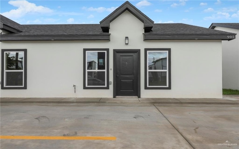 905 Crestview Street unit: 2, Weslaco, TX 78599, 2 Bedrooms Bedrooms, ,2 BathroomsBathrooms,Residential,For Sale,905 Crestview Street unit: 2,0,494565