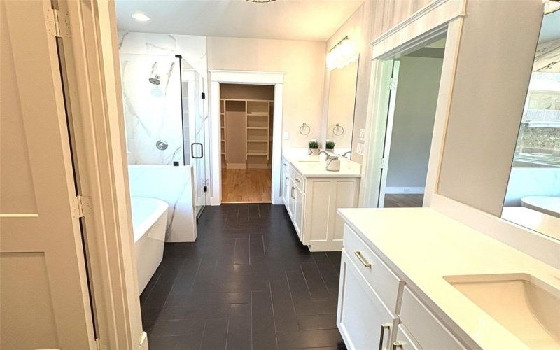 108 Southern Pine Place, Mabank, TX 75156, 3 Habitaciones Habitaciones , ,2 BañosBaños,Residential,En Venta,108 Southern Pine Place,20699686