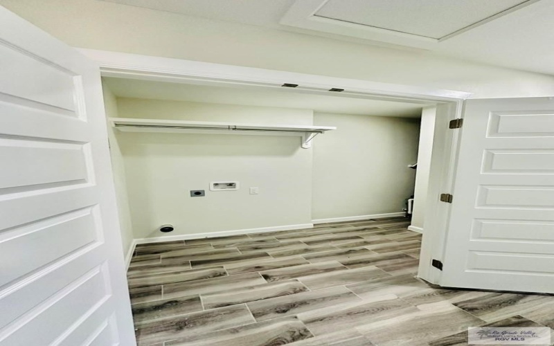 5078 MCKENZIE LN. unit: A, BROWNSVILLE, TX 78521, 3 Bedrooms Bedrooms, ,2 BathroomsBathrooms,Residential Multi Family,For Sale,5078 MCKENZIE LN. unit: A,0,29770960