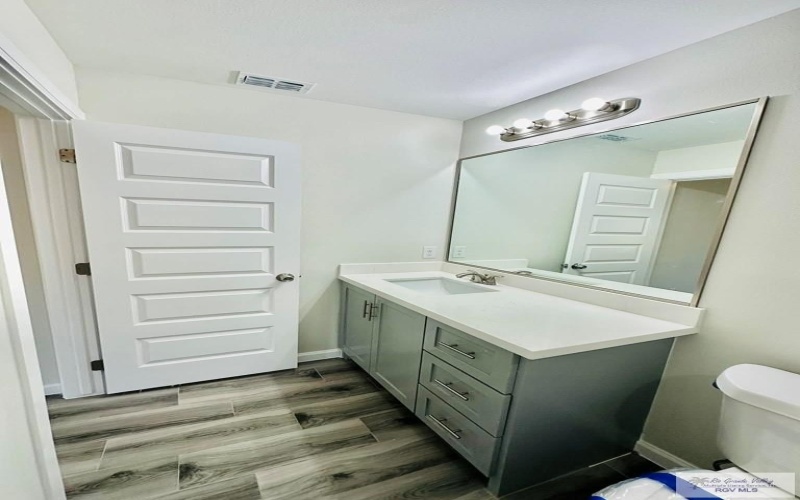 5078 MCKENZIE LN. unit: A, BROWNSVILLE, TX 78521, 3 Bedrooms Bedrooms, ,2 BathroomsBathrooms,Residential Multi Family,For Sale,5078 MCKENZIE LN. unit: A,0,29770960