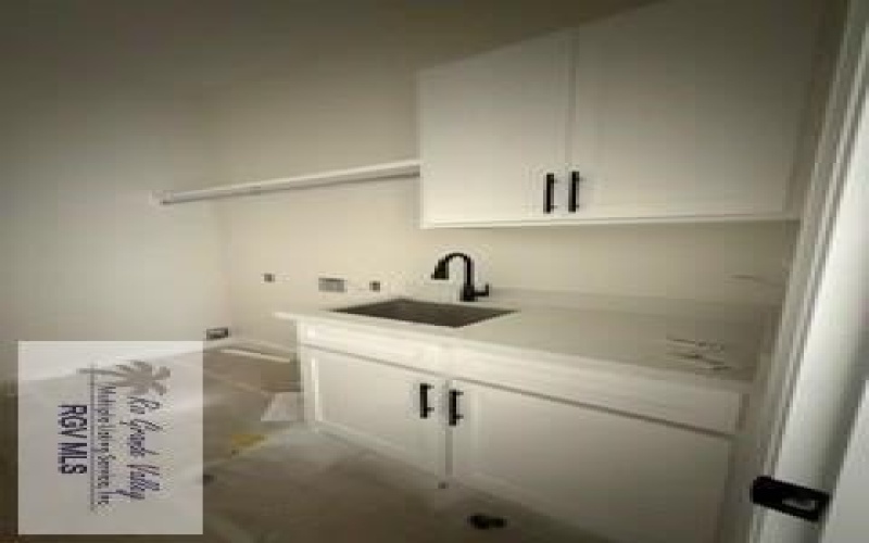 33578 TULIPAN ST., LOS FRESNOS, TX 78586, 3 Bedrooms Bedrooms, ,2 BathroomsBathrooms,Residential,For Sale,33578 TULIPAN ST.,0,29774960