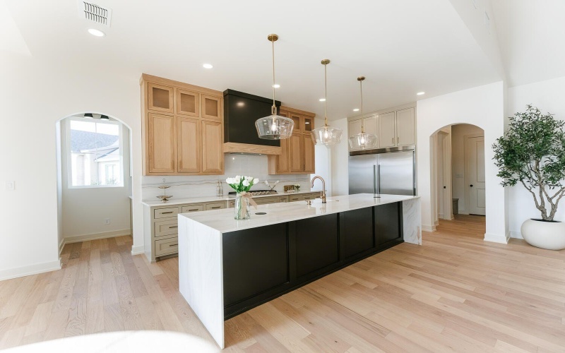 15005 Canton Avenue, Lubbock, TX 79423, 4 Bedrooms Bedrooms, ,5 BathroomsBathrooms,Residential,For Sale,15005 Canton Avenue,0,202603518