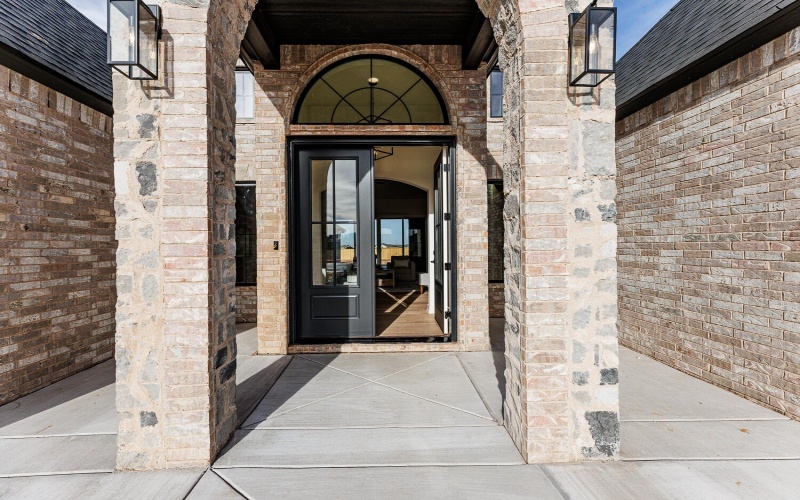 15005 Canton Avenue, Lubbock, TX 79423, 4 Bedrooms Bedrooms, ,5 BathroomsBathrooms,Residential,For Sale,15005 Canton Avenue,0,202603518