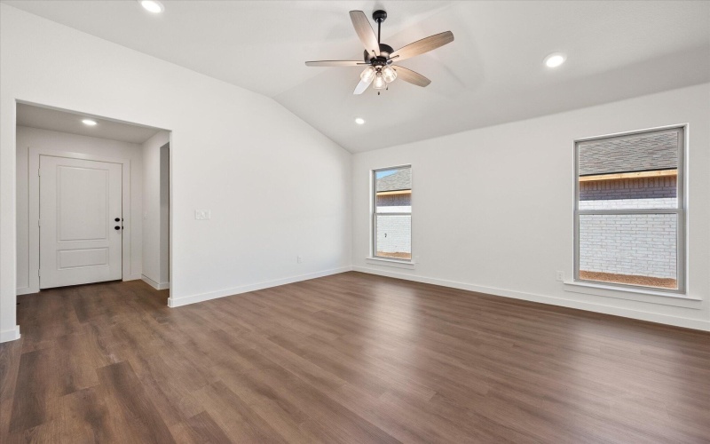 13711 Gary Avenue, Lubbock, TX 79423, 4 Bedrooms Bedrooms, ,2 BathroomsBathrooms,Residential,For Sale,13711 Gary Avenue,0,202603526