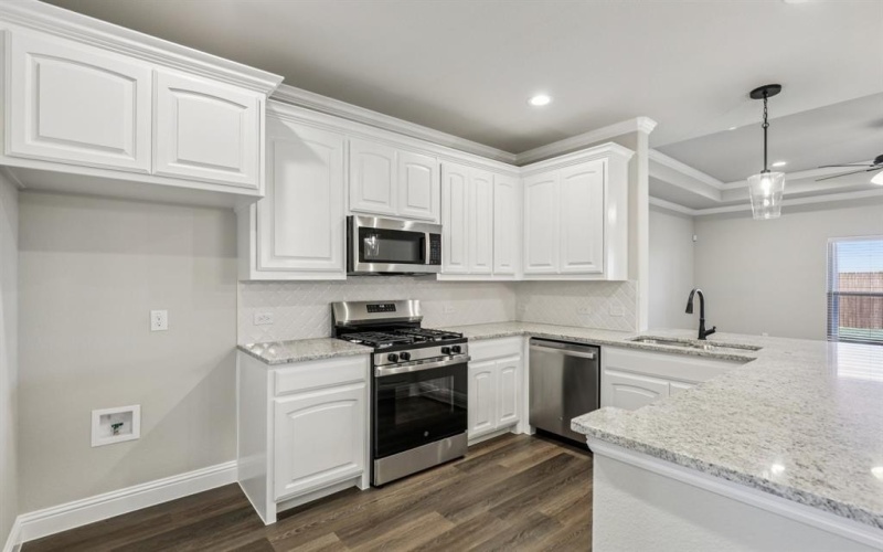 1037 Nighthawk Trail, Alvarado, TX 76009, 4 Bedrooms Bedrooms, ,2 BathroomsBathrooms,Residential,For Sale,1037 Nighthawk Trail,0,21067928