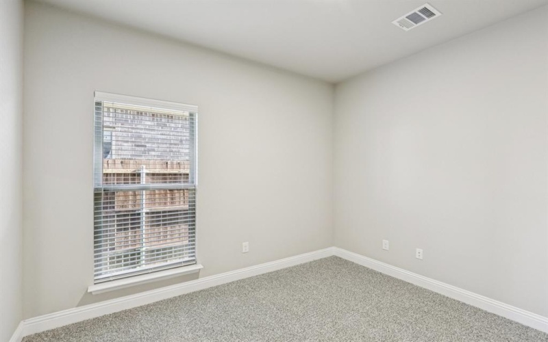 1037 Nighthawk Trail, Alvarado, TX 76009, 4 Bedrooms Bedrooms, ,2 BathroomsBathrooms,Residential,For Sale,1037 Nighthawk Trail,0,21067928