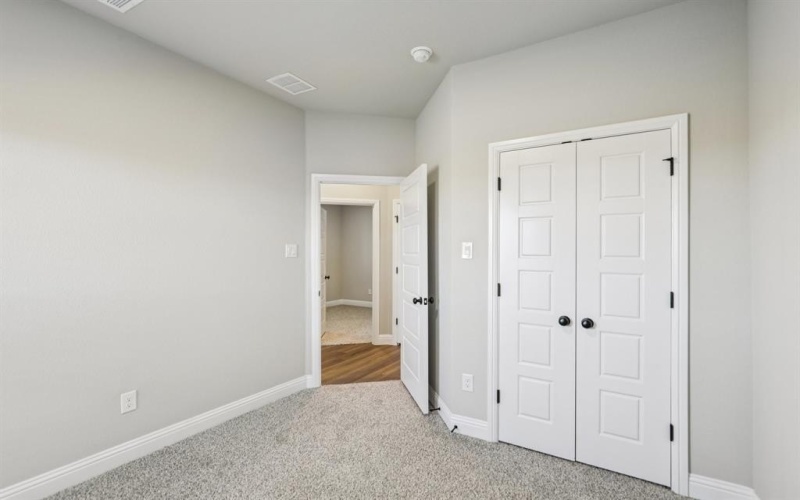 1037 Nighthawk Trail, Alvarado, TX 76009, 4 Bedrooms Bedrooms, ,2 BathroomsBathrooms,Residential,For Sale,1037 Nighthawk Trail,0,21067928