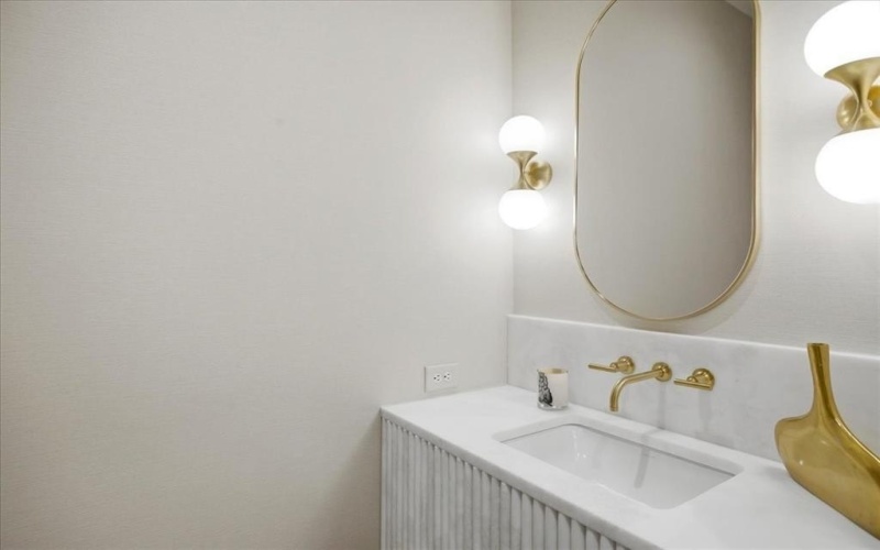 6804 Santa Maria Lane, Dallas, TX 75214, 5 Bedrooms Bedrooms, ,6 BathroomsBathrooms,Residential,For Sale,6804 Santa Maria Lane,0,21187064