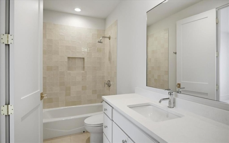 6804 Santa Maria Lane, Dallas, TX 75214, 5 Bedrooms Bedrooms, ,6 BathroomsBathrooms,Residential,For Sale,6804 Santa Maria Lane,0,21187064