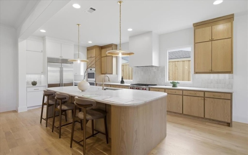 5043 Linnet Lane, Dallas, TX 75209, 4 Bedrooms Bedrooms, ,5 BathroomsBathrooms,Residential,For Sale,5043 Linnet Lane,0,21187084