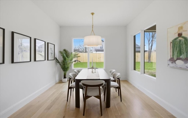 5043 Linnet Lane, Dallas, TX 75209, 4 Bedrooms Bedrooms, ,5 BathroomsBathrooms,Residential,For Sale,5043 Linnet Lane,0,21187084