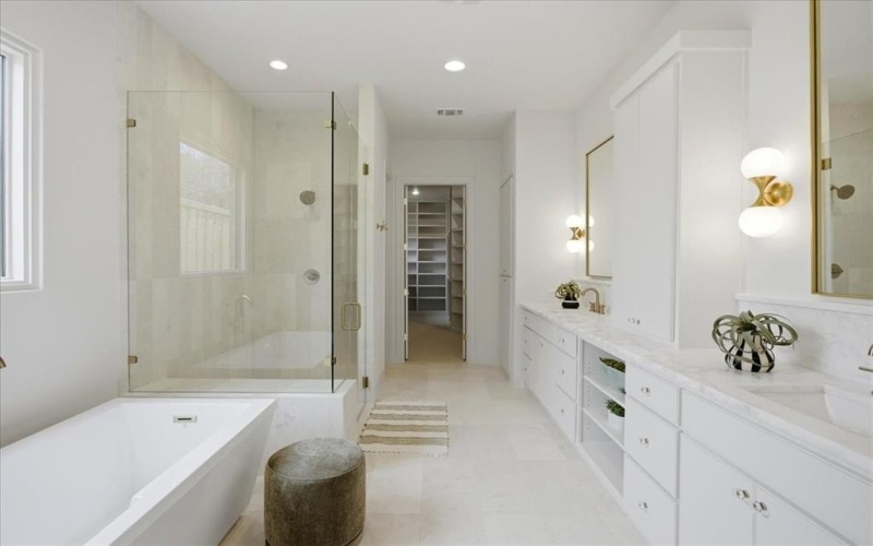 5043 Linnet Lane, Dallas, TX 75209, 4 Bedrooms Bedrooms, ,5 BathroomsBathrooms,Residential,For Sale,5043 Linnet Lane,0,21187084