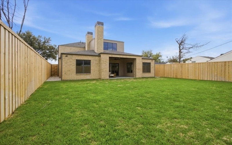 5043 Linnet Lane, Dallas, TX 75209, 4 Bedrooms Bedrooms, ,5 BathroomsBathrooms,Residential,For Sale,5043 Linnet Lane,0,21187084