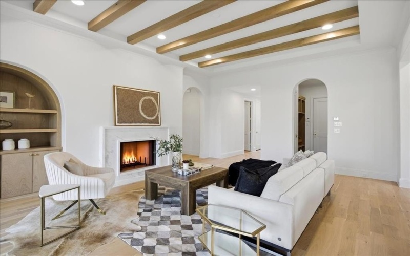 5043 Linnet Lane, Dallas, TX 75209, 4 Bedrooms Bedrooms, ,5 BathroomsBathrooms,Residential,For Sale,5043 Linnet Lane,0,21187084