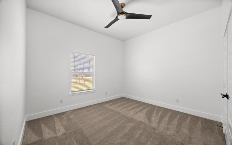 302 E Glenwood, Mabank, TX 79903, 3 Bedrooms Bedrooms, ,2 BathroomsBathrooms,Residential,For Sale,302 E Glenwood,0,21202317