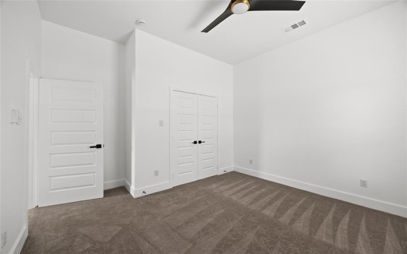 302 E Glenwood, Mabank, TX 79903, 3 Bedrooms Bedrooms, ,2 BathroomsBathrooms,Residential,For Sale,302 E Glenwood,0,21202317