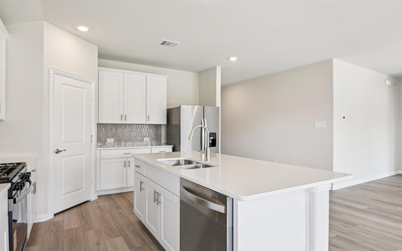 4031 Granbury Drive, Farmersville, TX 75442, 4 Habitaciones Habitaciones , ,3 BañosBaños,Residential,En Venta,4031 Granbury Drive,0,21207366