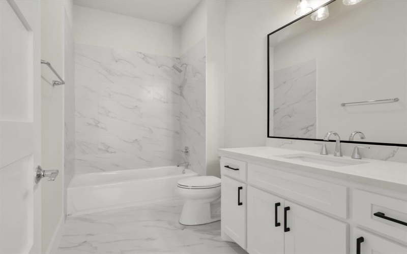 12409 Bella Perdono Drive, Fort Worth, TX 76126, 4 Bedrooms Bedrooms, ,5 BathroomsBathrooms,Residential,For Sale,12409 Bella Perdono Drive,0,21208337