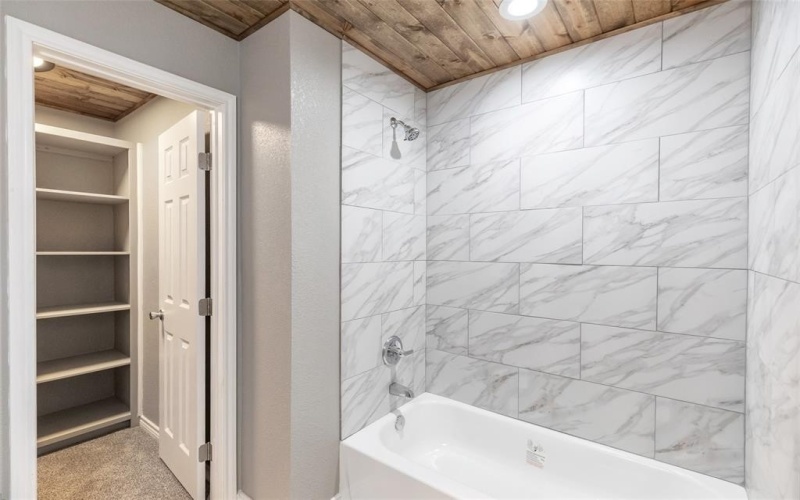 708 W 1st Street, Coleman, TX 76834, 3 Bedrooms Bedrooms, ,2 BathroomsBathrooms,Residential,For Sale,708 W 1st Street,0,21209180