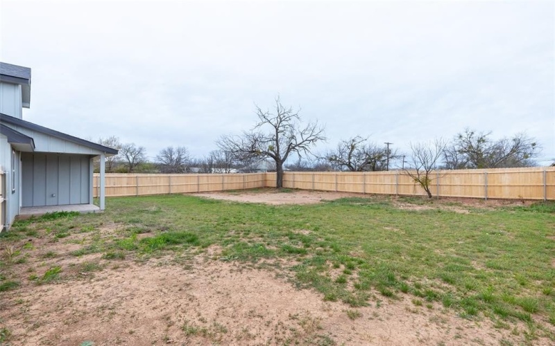 708 W 1st Street, Coleman, TX 76834, 3 Bedrooms Bedrooms, ,2 BathroomsBathrooms,Residential,For Sale,708 W 1st Street,0,21209180