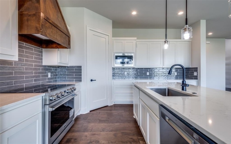 815 Evergreen Way, Nevada, TX 75173, 4 Bedrooms Bedrooms, ,3 BathroomsBathrooms,Residential,For Sale,815 Evergreen Way,0,21209350