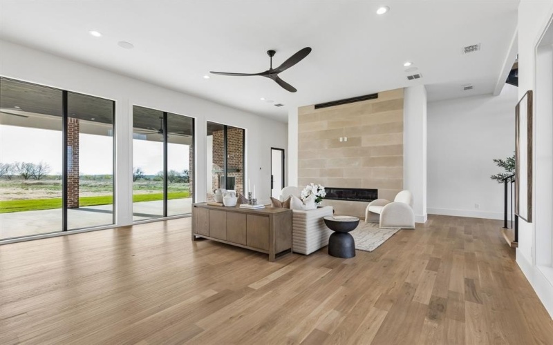 2016 Verona Drive, Weatherford, TX 76087, 4 Bedrooms Bedrooms, ,3 BathroomsBathrooms,Residential,For Sale,2016 Verona Drive,0,21209354