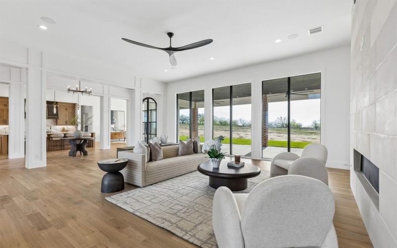 2016 Verona Drive, Weatherford, TX 76087, 4 Bedrooms Bedrooms, ,3 BathroomsBathrooms,Residential,For Sale,2016 Verona Drive,0,21209354