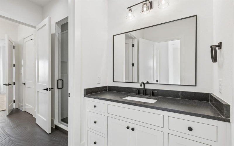 2016 Verona Drive, Weatherford, TX 76087, 4 Bedrooms Bedrooms, ,3 BathroomsBathrooms,Residential,For Sale,2016 Verona Drive,0,21209354