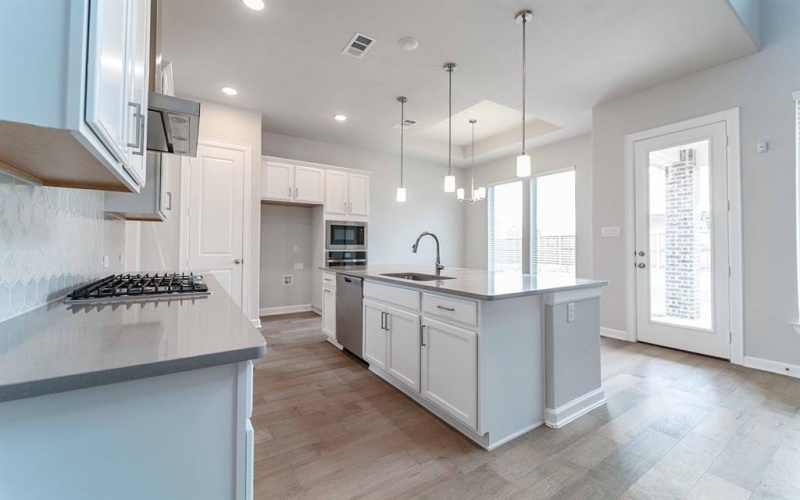 1902 Sicilia Court, McLendon Chisholm, TX 75032, 4 Bedrooms Bedrooms, ,5 BathroomsBathrooms,Residential,For Sale,1902 Sicilia Court,0,21209476