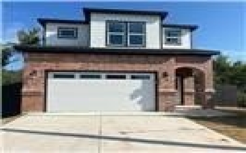 3211 Brazos River Drive, Granbury, TX 76048, 3 Bedrooms Bedrooms, ,2 BathroomsBathrooms,Residential,For Sale,3211 Brazos River Drive,0,21210359