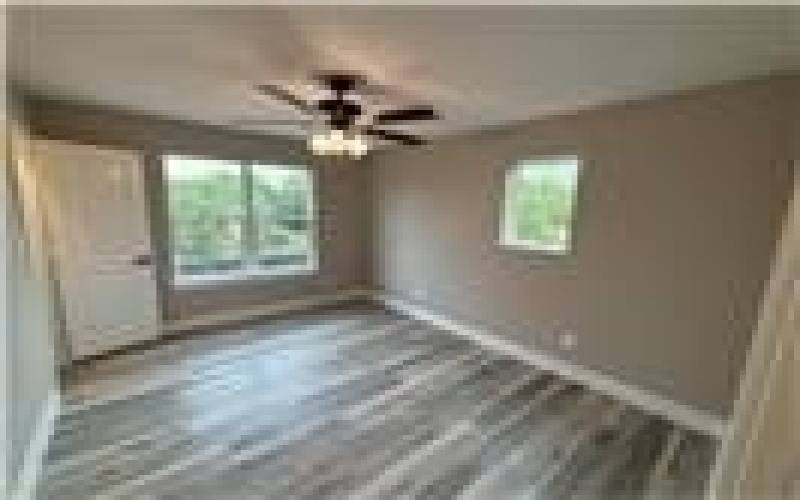 3211 Brazos River Drive, Granbury, TX 76048, 3 Bedrooms Bedrooms, ,2 BathroomsBathrooms,Residential,For Sale,3211 Brazos River Drive,0,21210359