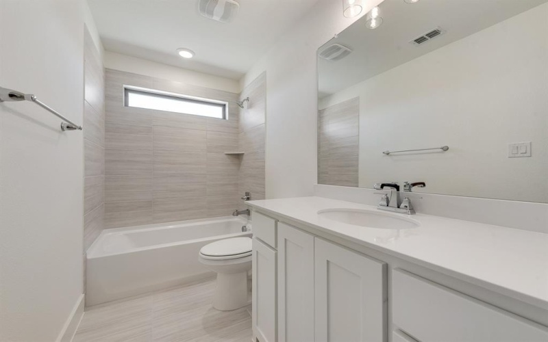 3132 Tobias Lane, Rockwall, TX 75032, 4 Bedrooms Bedrooms, ,5 BathroomsBathrooms,Residential,For Sale,3132 Tobias Lane,0,21210634