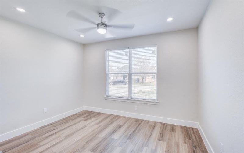 1625 Avenue D, Grand Prairie, TX 75051, 4 Bedrooms Bedrooms, ,2 BathroomsBathrooms,Residential,For Sale,1625 Avenue D,0,21210732