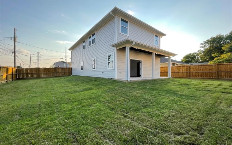 2725 1st Avenue, Dallas, TX 75210, 3 Bedrooms Bedrooms, ,2 BathroomsBathrooms,Residential,For Sale,2725 1st Avenue,0,21210820