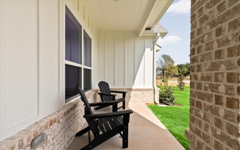 1000 Brock Heights Court, Brock, TX 76087, 4 Bedrooms Bedrooms, ,3 BathroomsBathrooms,Residential,For Sale,1000 Brock Heights Court,0,21210891