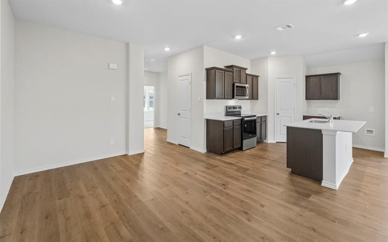 303 Whispering Pine Drive, Royse City, TX 75189, 4 Bedrooms Bedrooms, ,3 BathroomsBathrooms,Residential,For Sale,303 Whispering Pine Drive,0,21210975